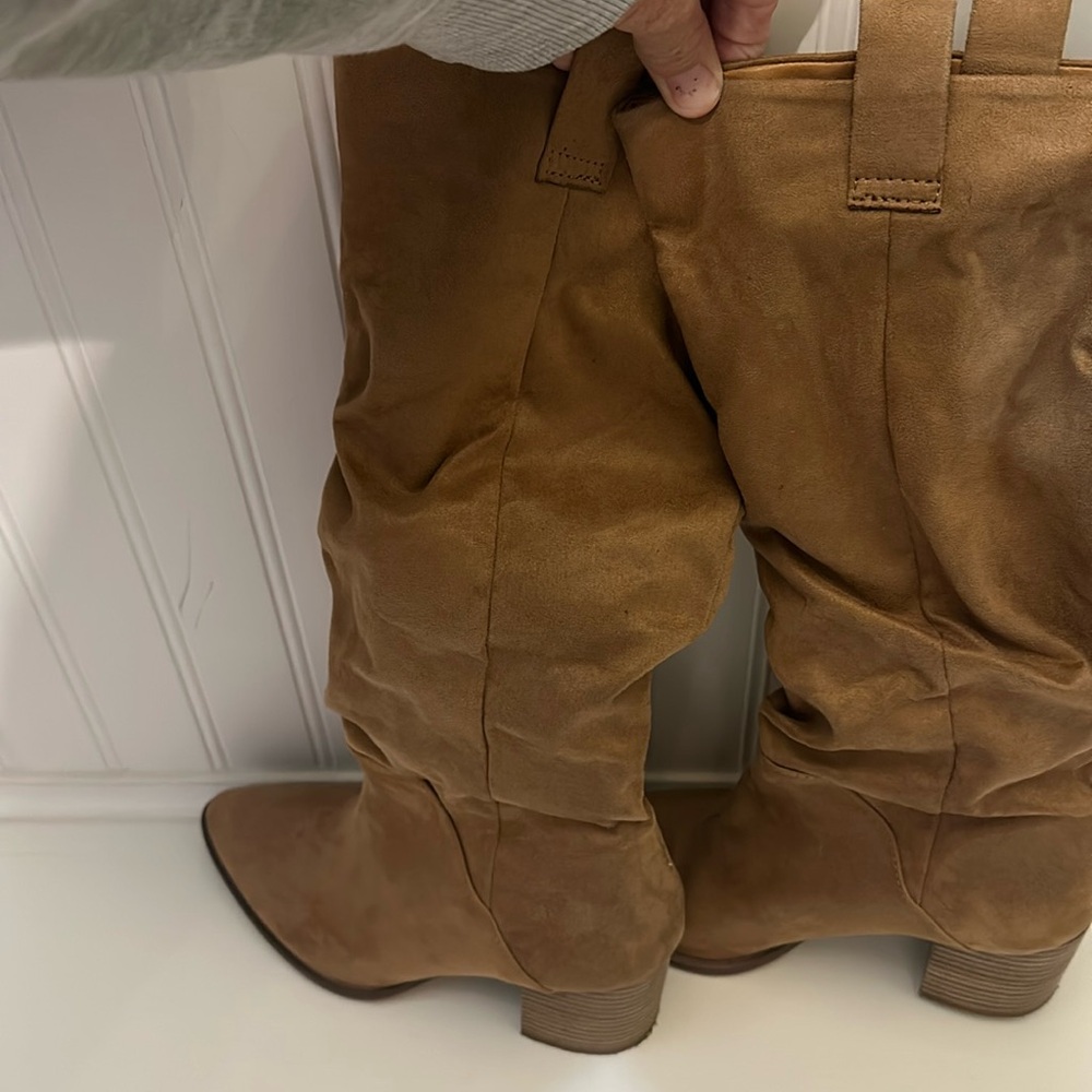 Brown slouchy boots